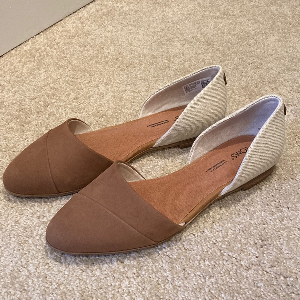 Toms Jutti D’Orsay flats - caramel suede and cream fabric